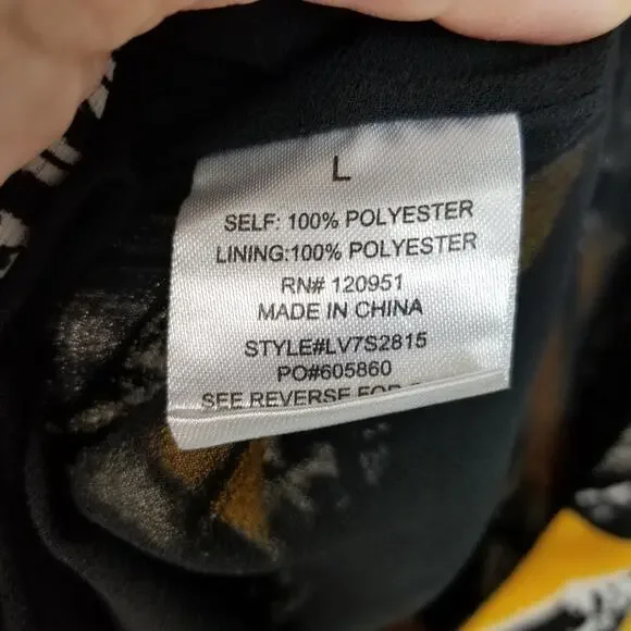 Olive + Oak Mustard Yellow Black Leaf Print Cutout Romper Large - Picture 9 of 9